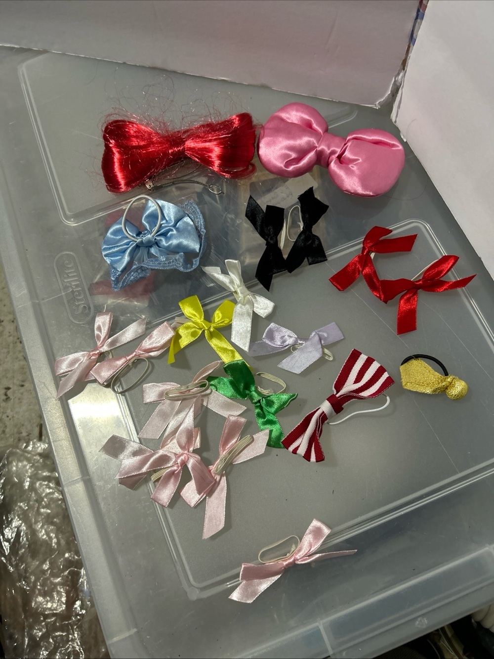 Assorted Pink and Multicolor Kids Hair Bows and Clips - Pack